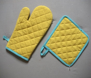 Potholder & Glove Set