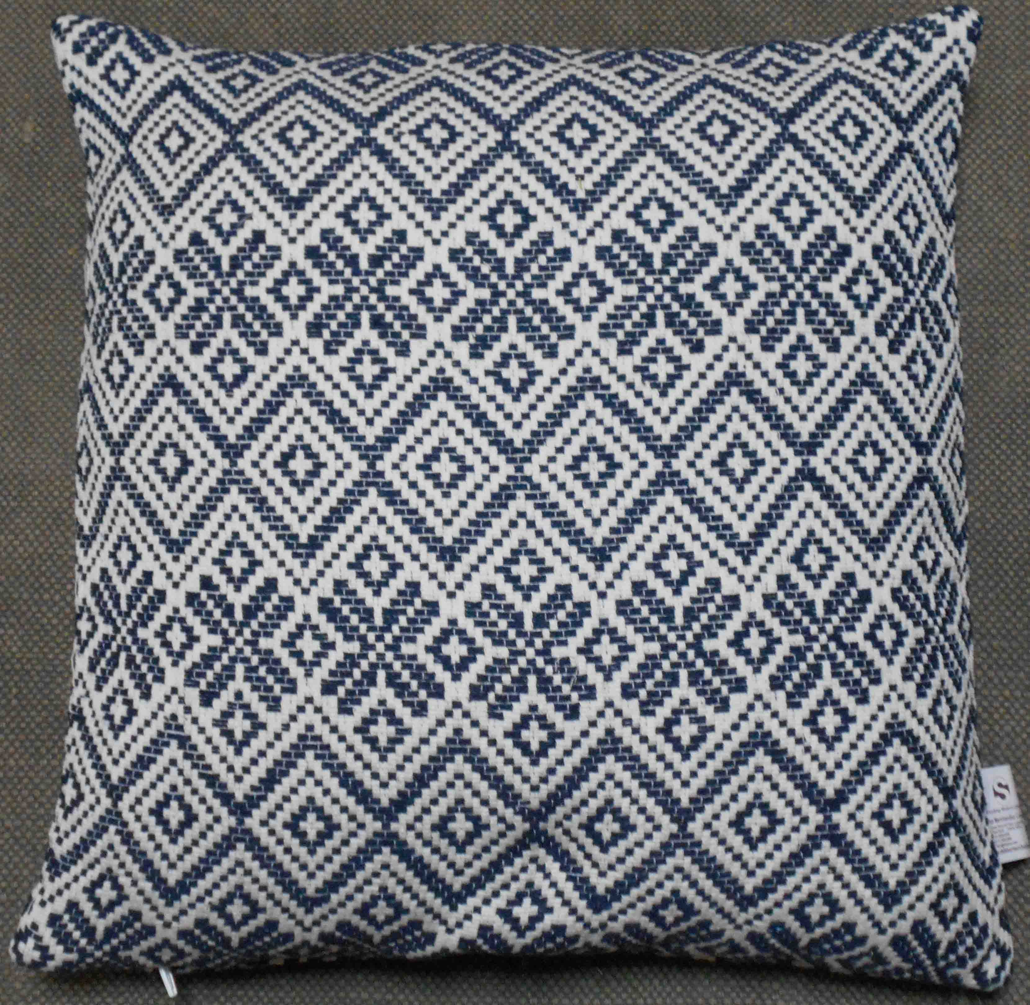 Jaquard Woven Cushion Cover