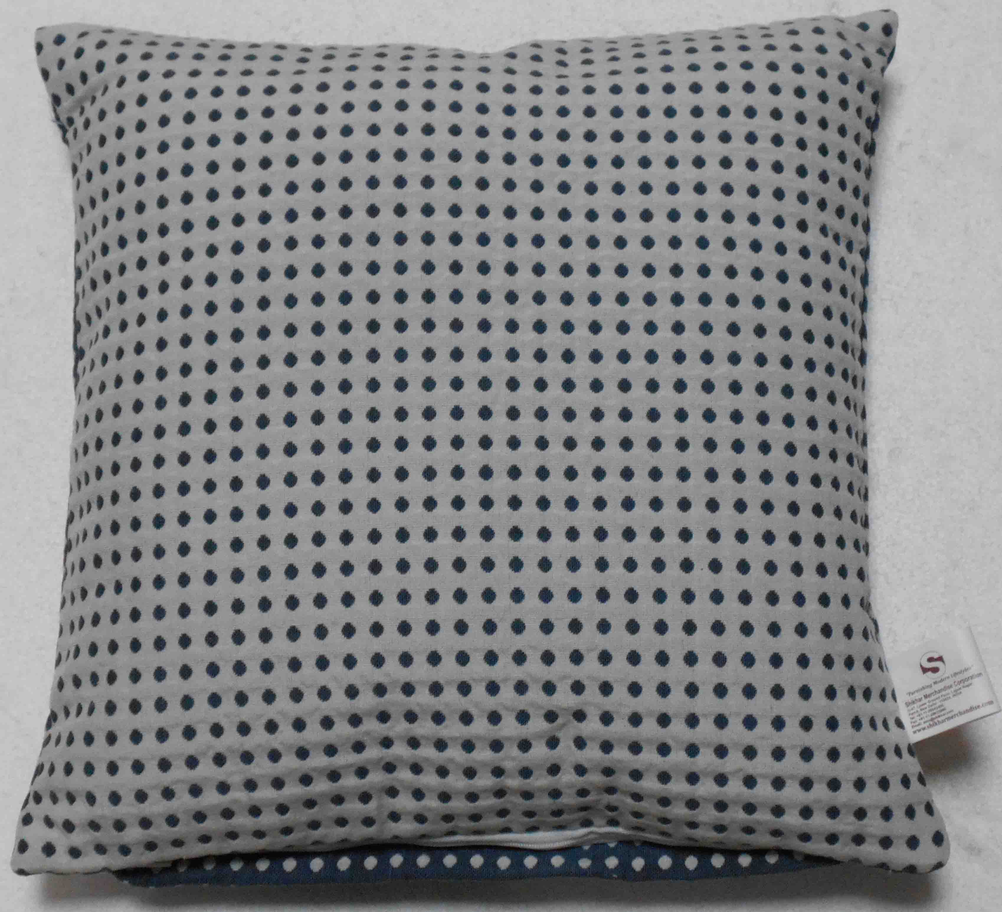 Jaquard Cushion Cover